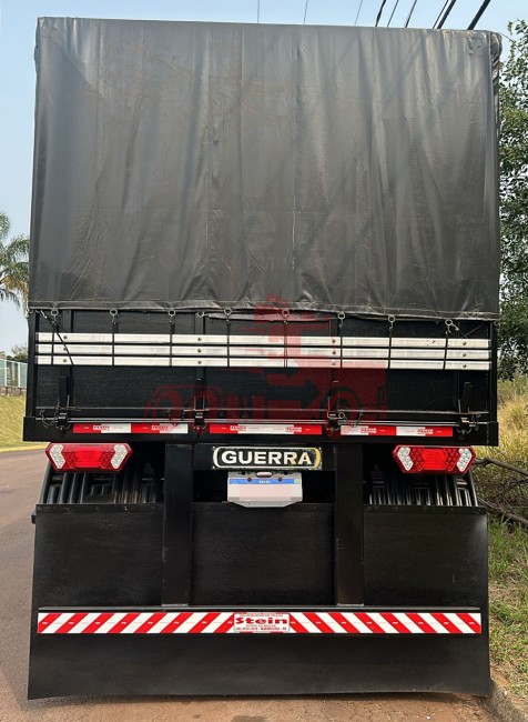 Rodotrem Guerra 9 eixos Graneleiro 2003