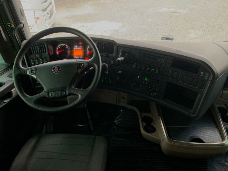 Scania R450 6x4 Highline 2019  
