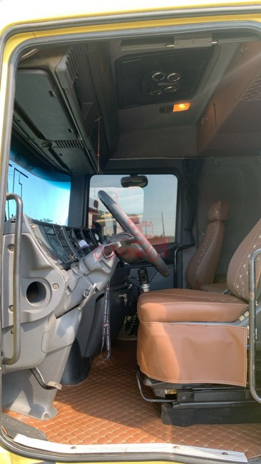 Scania T124 360 6x2 1999 