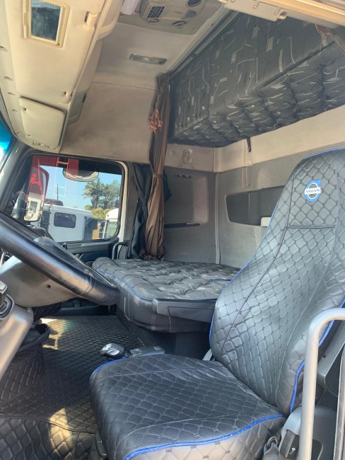 Volvo FH460 6x2 Globetrotter 2014 Ishift