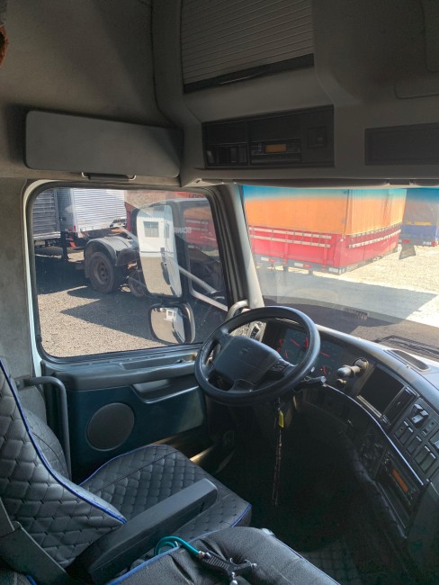 Volvo FH460 6x2 Globetrotter 2014 Ishift