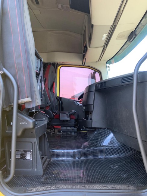 Volvo FH460 Globetrotter 6x2 2018