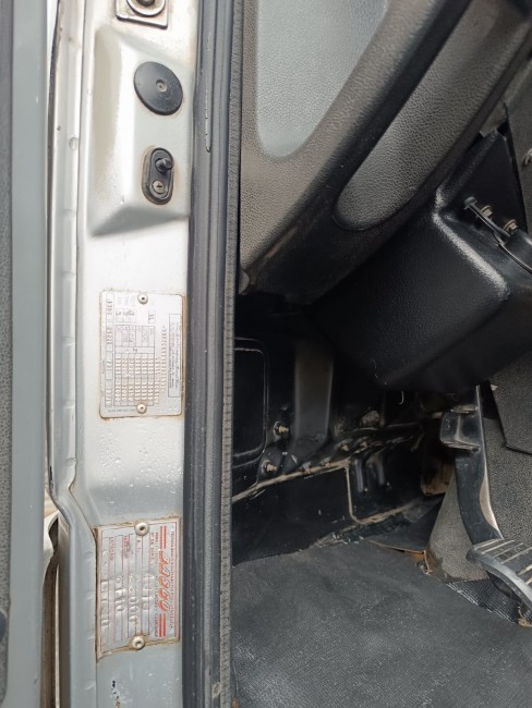 Ford Cargo 2422 6x2 2011