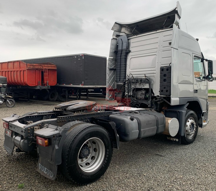 Volvo FM370 4x2 Globetrotter 2011