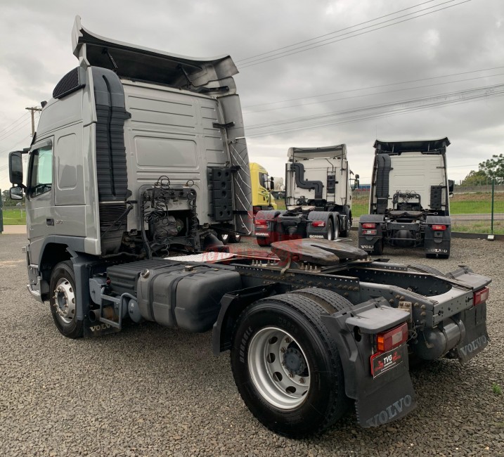 Volvo FM370 4x2 Globetrotter 2011
