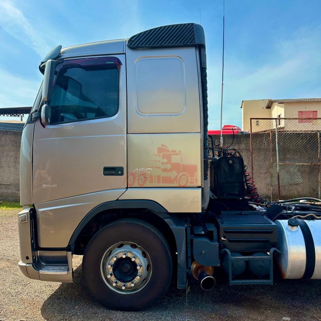Volvo FH460 6x2 2013 + Bicaçamba Randon 2021