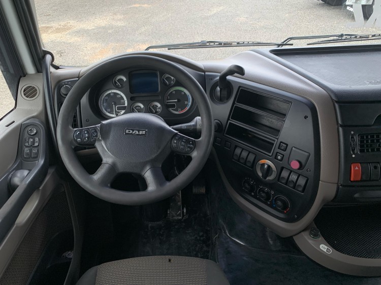 DAF XF 105 FTS 460 6x2 2018