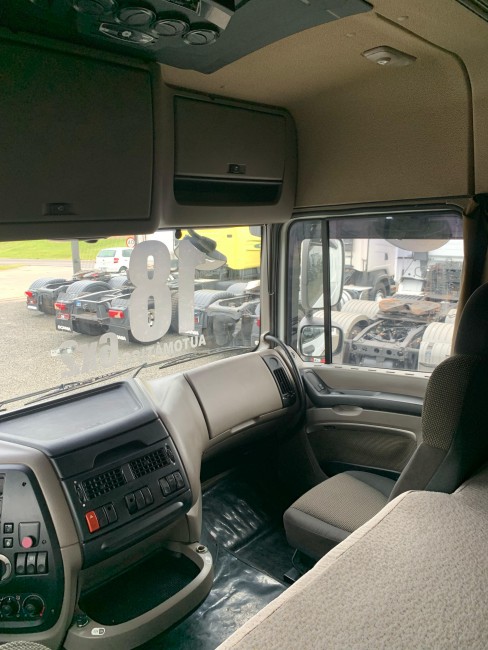 DAF XF 105 FTS 460 6x2 2018