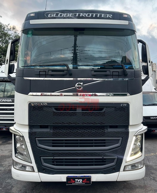 FH460 Globetrotter 6x2 2020 