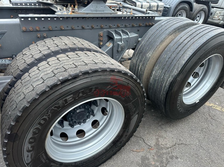 FH460 Globetrotter 6x2 2020 