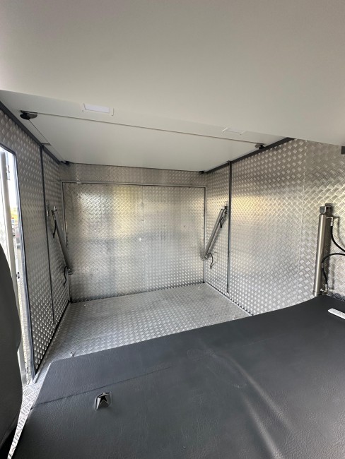 Motorhome Volvo VM270 6x2 2022 
