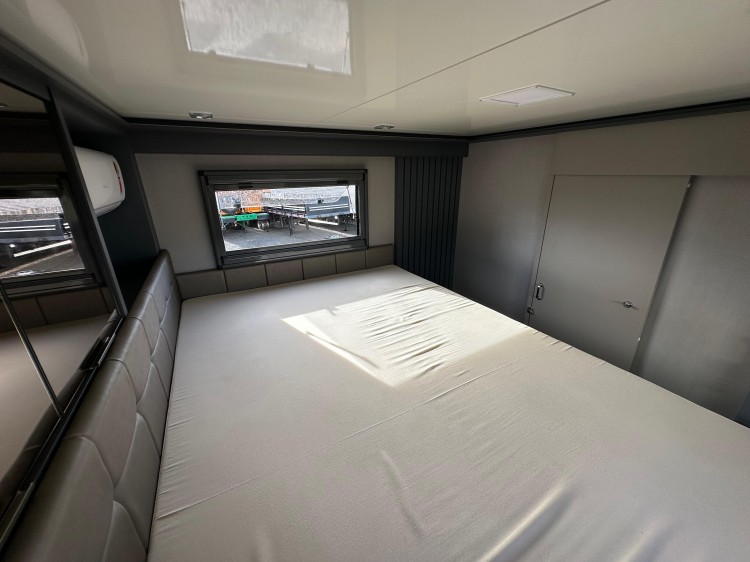 Motorhome Volvo VM270 6x2 2022 