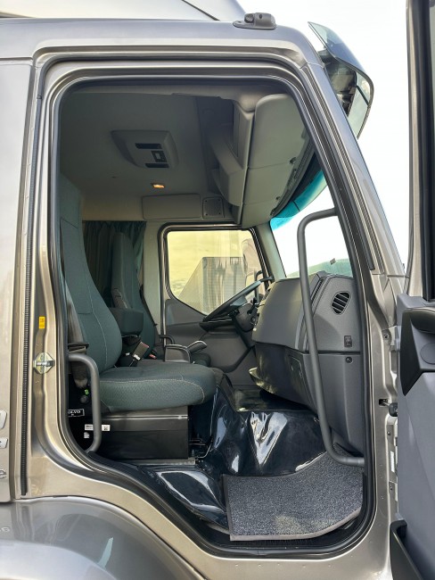Motorhome Volvo VM270 6x2 2022 