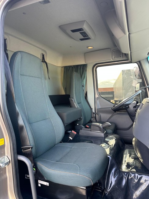 Motorhome Volvo VM270 6x2 2022 