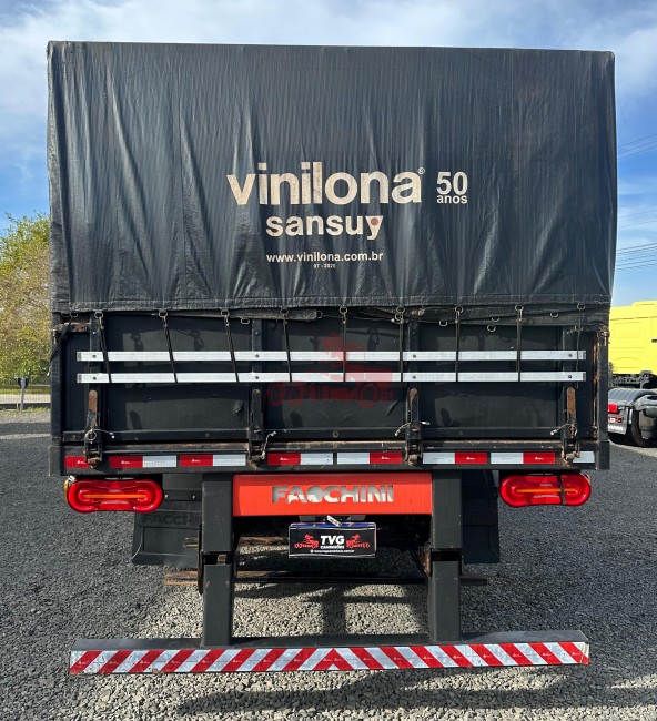 Carreta Facchini Graneleiro 4° eixo 2021 