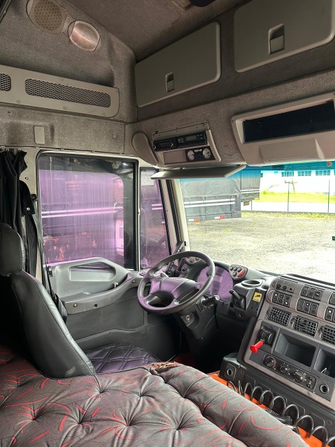 Iveco Stralis 440 6x2 2014 
