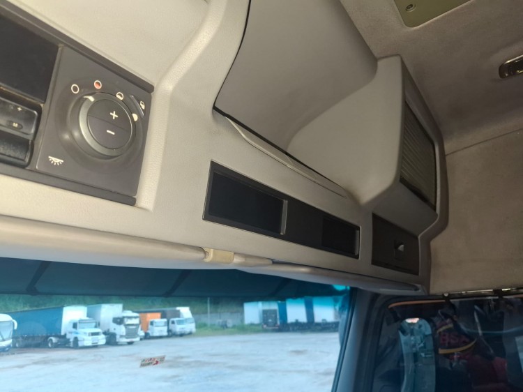 Volvo FH460 6x2 Globetroter 2012 