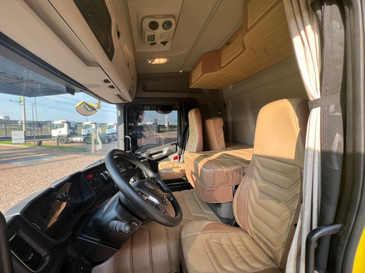 Scania R410 6x2 2021