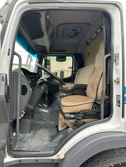 MB Atego 3030 8x2 2017  Bitruck 
