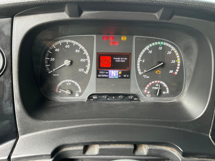 MB Atego 3030 8x2 2017  Bitruck 
