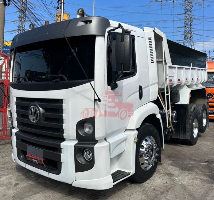 VW 24.280 6x2 2014 Caçamba
