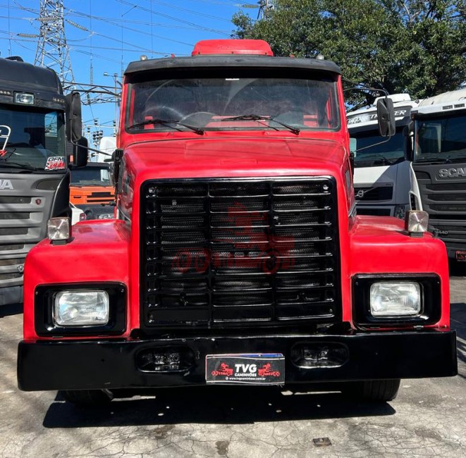 Volvo N10 340 6x2 1986 