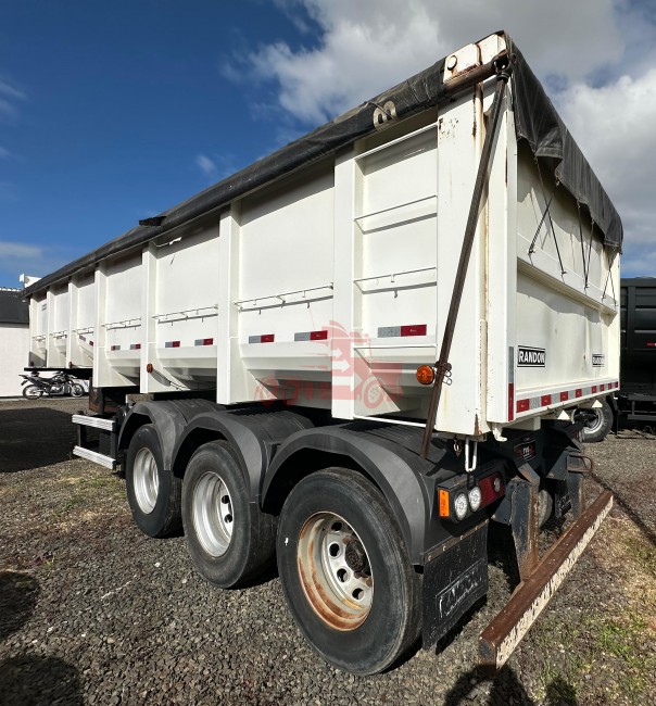 Iveco Stralis 440 6x2 2020 + Caçamba Randon 2014