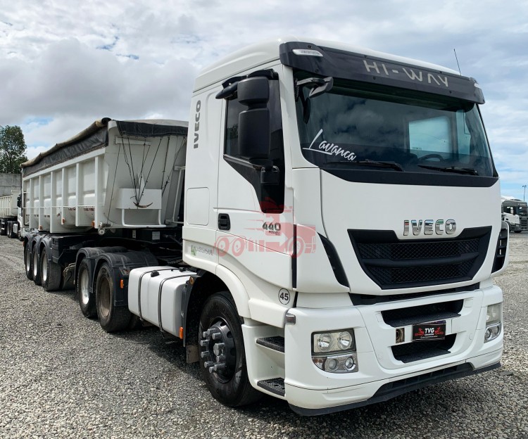 Iveco Stralis 440 6x2 2020 + Caçamba Randon 2014