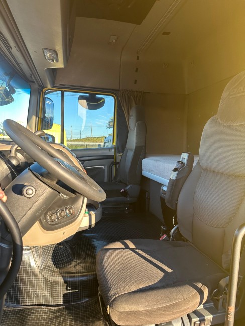 DAF XF 105 FTS 460 6x2 2018