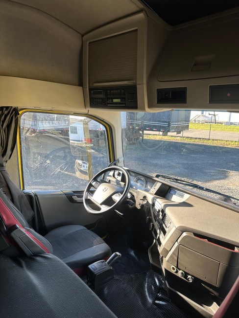 Volvo FH460 Globetrotter 6x2 2020