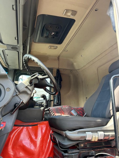 Scania R124 420 6x2 2005