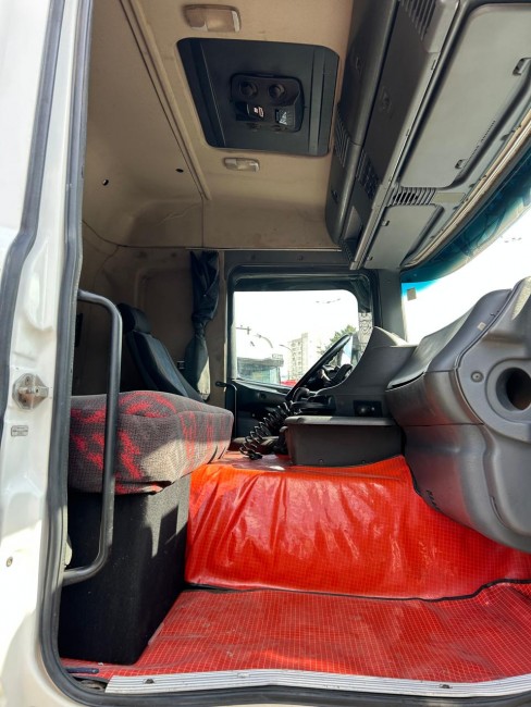 Scania R124 420 6x2 2005
