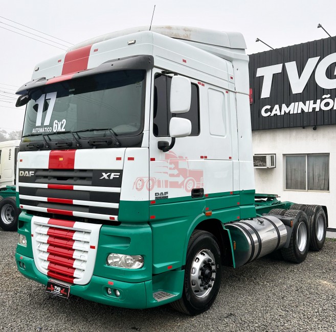 DAF XF 105 FTS 460 6x2 2017