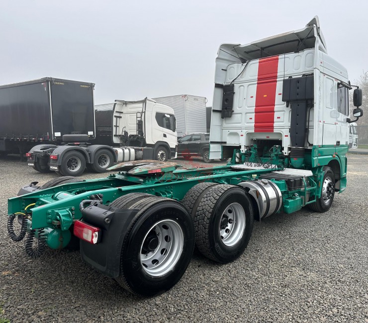 DAF XF 105 FTS 460 6x2 2017