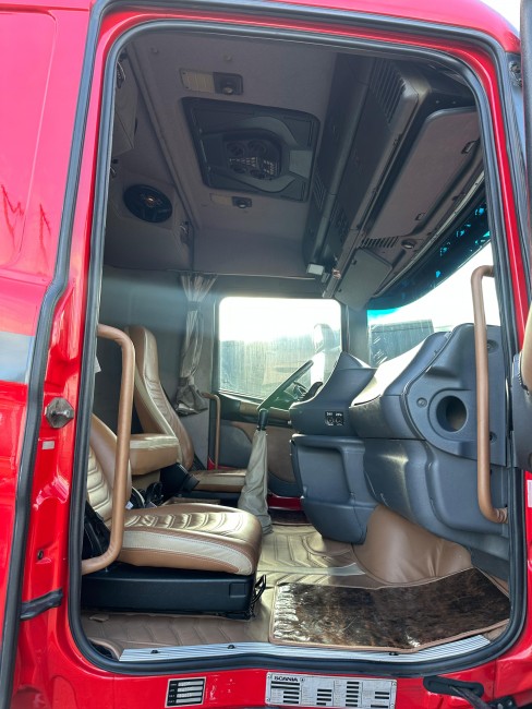 Scania T124 420 6x2 2000