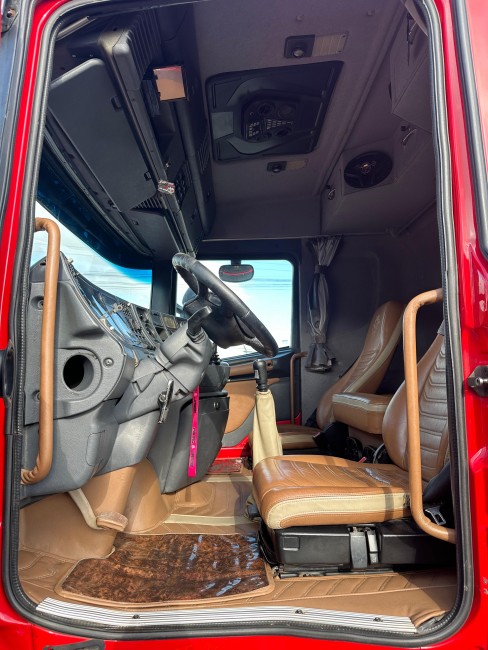 Scania T124 420 6x2 2000
