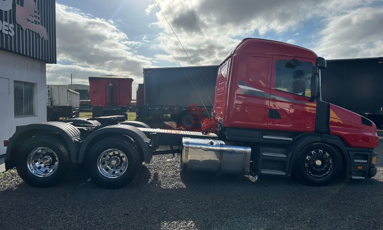 Scania T124 420 6x2 2000