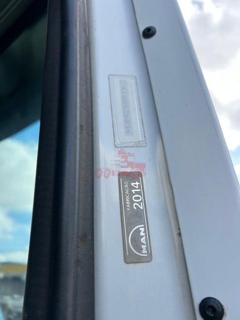 VW 25-420 6x2 2014 