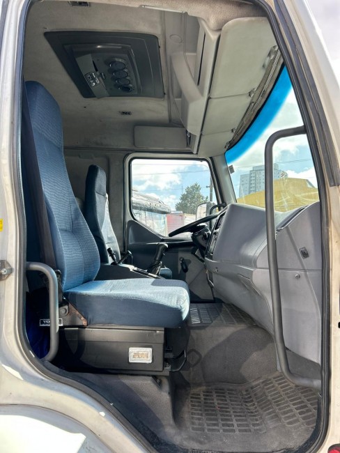 Volvo VM 310 4x2 2008