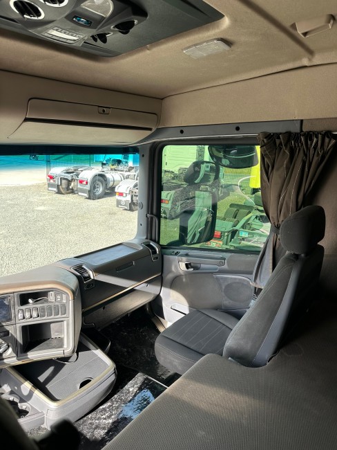 Scania R440 Streamline 8x2 2017