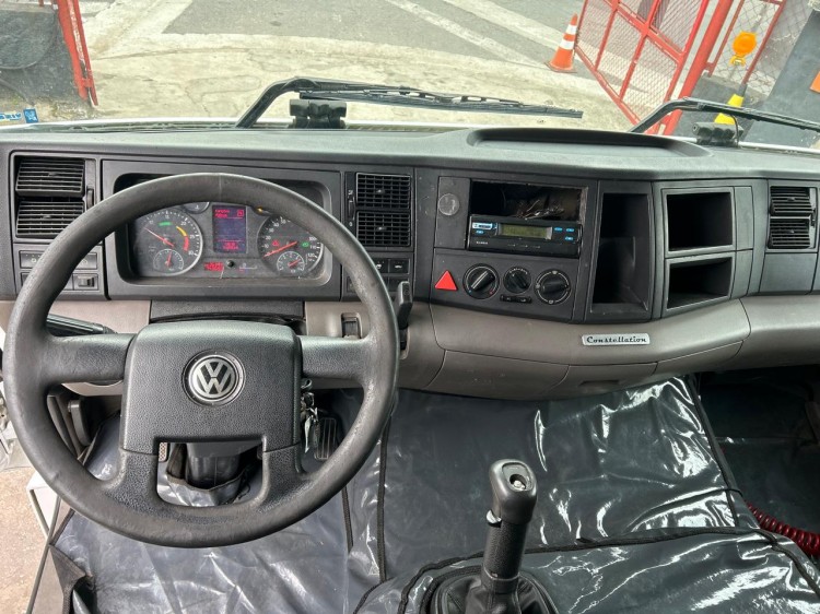 VW 19.330 4x2 2014 
