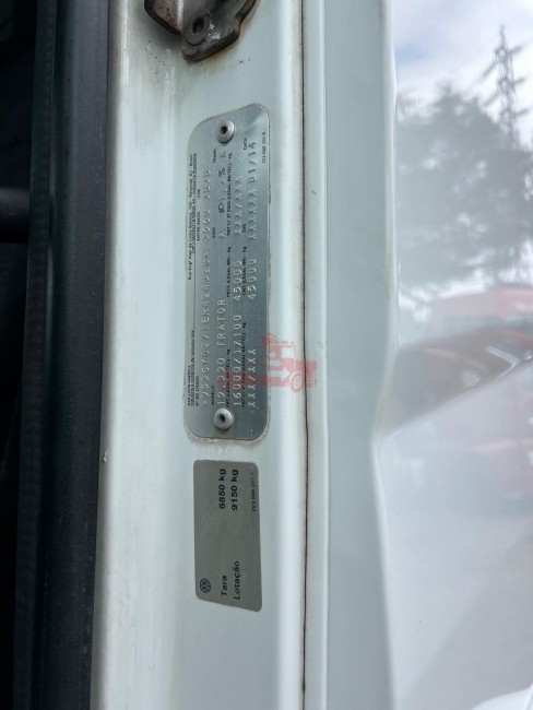 VW 19.330 4x2 2014 