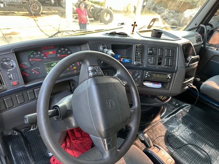 Volvo FH460 4x2 Globetrotter 2014