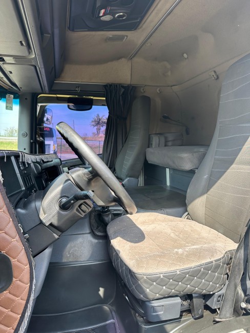 Scania P360 4x2 2013
