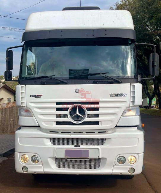 MB 1938 6x2 2005