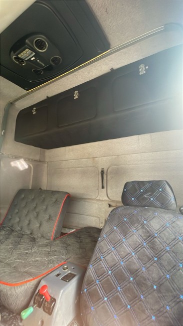 MB 1938 6x2 2005