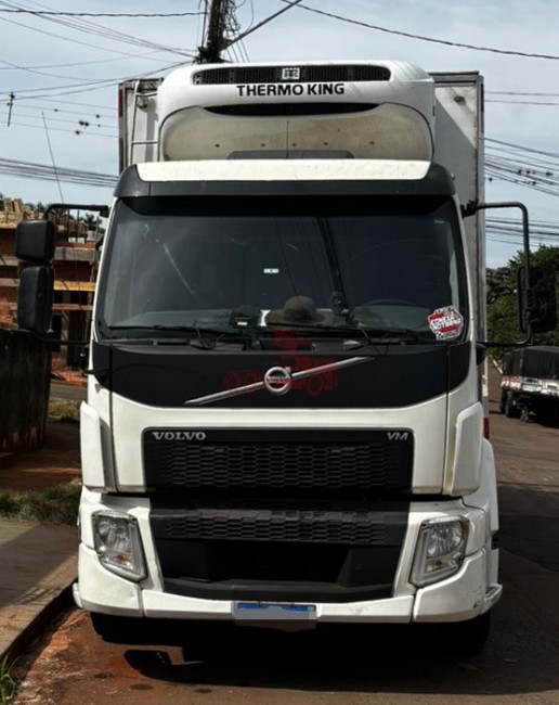 Volvo VM 330 8x2 2021