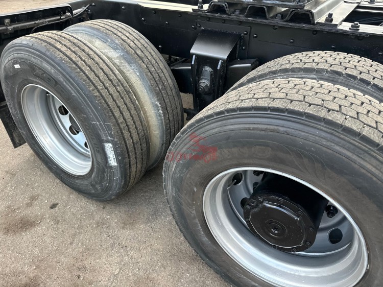 MB 1938 6x2 2002 
