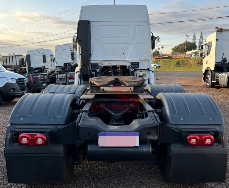 VW 26.390 6x4 2014