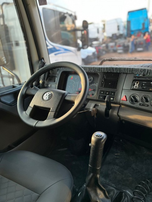 VW 26.390 6x4 2014